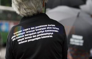 Aksi Payung Hitam di Hari Kamis: Social Movement Versus The Big Brother kamisan