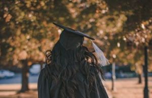 Alasan Memilih Menjadi Mahasiswa Sastra Indonesia