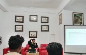 Kelas Filsafat dan Fenomena Kesalahan Berpikir Kelas Filsafat Akademi Lektura