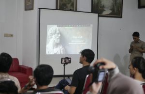 Kelas Esai Filsafat Akademi Lektura Akademi Lektura