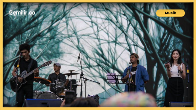 Makna Lagu Angin Pujaan Hujan: Simbol Rindu, Cinta, dan Kesunyian (sumber foto: Pikiran-Rakyat.com)