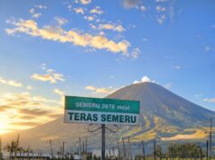 Ikhtiar Santri di Teras Semeru Pronojiwo Pronojiwo